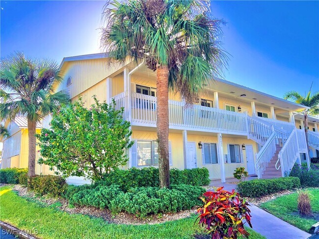 property at 4631 Bayshore Dr