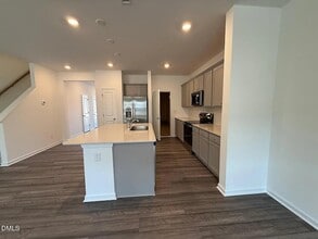 205 Lily Patch Ln, Unit 4-333 in Smithfield, NC - Foto de edificio - Building Photo