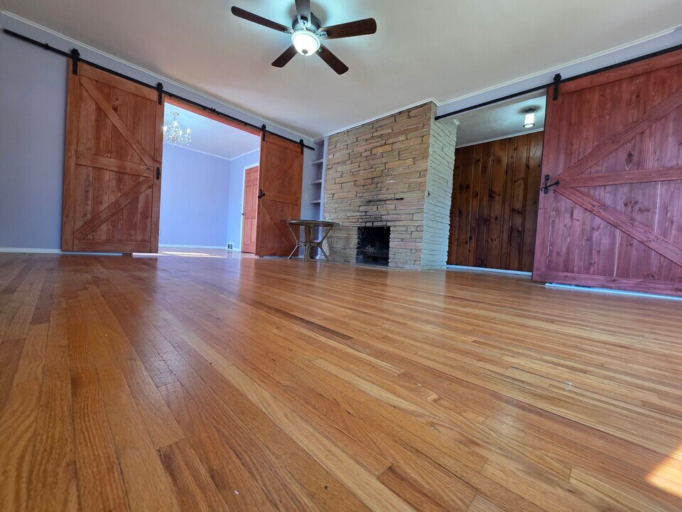 155 Atlantic Ave, Unit 155 B in Long Branch, NJ - Building Photo