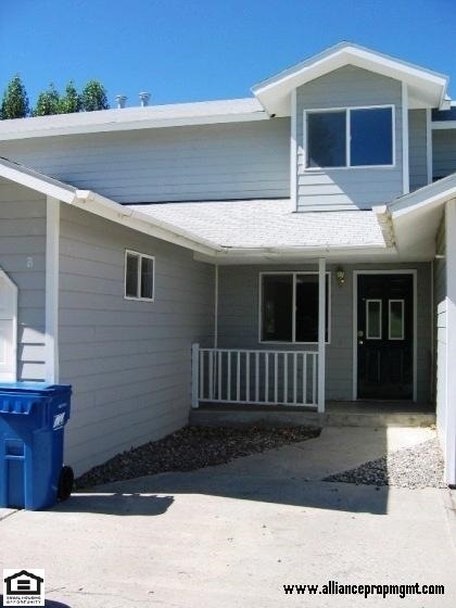 property at 205 S Yellowstone Ave
