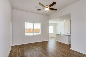 405 Sunny Highlands Dr in Katy, TX - Building Photo - Building Photo