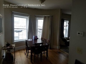 1416 W Leland Ave-Unit -1416-2 in Chicago, IL - Foto de edificio - Building Photo