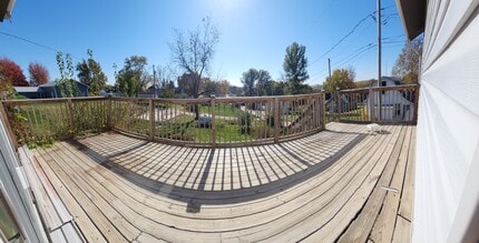 807 Chicago St, Unit Audubon in Audubon, IA - Foto de edificio - Building Photo