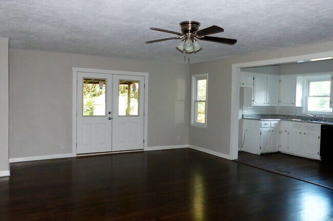 202 S Burton Ave in Springfield, MO - Building Photo - Building Photo