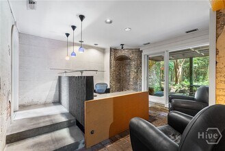 216 E Gaston St in Savannah, GA - Building Photo - Building Photo