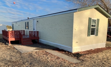 26 Village Ct in Mediapolis, IA - Building Photo - Building Photo