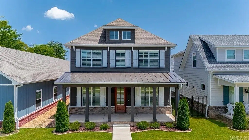 324 Gardens Ln in North Little Rock, AR - Building Photo