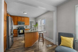 250 Grove St, Unit Grove in Denver, CO - Building Photo - Building Photo