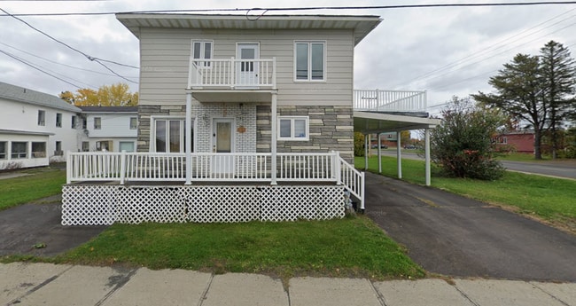 property at 53 Rue Principale