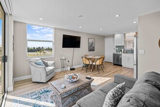 5900 Bonita Beach Rd SE in Bonita Springs, FL - Building Photo - Building Photo