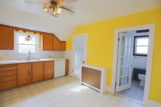 134 Baldwin St in Fall River, MA - Building Photo - Building Photo