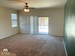 10515 E Lupine Ln in Florence, AZ - Building Photo - Building Photo