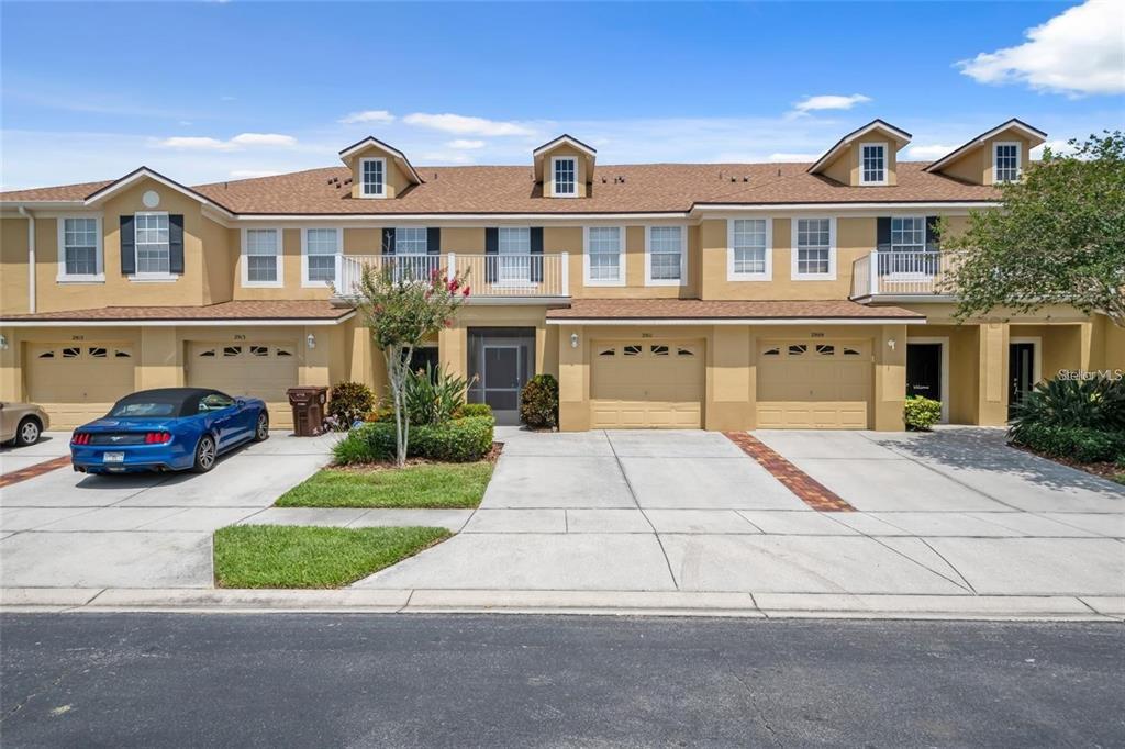2911 Wentworth Ln in Kissimmee, FL - Building Photo