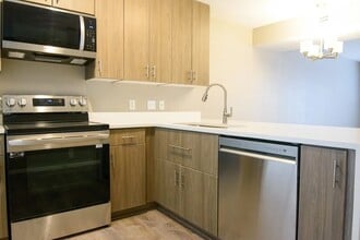 6003 Cullen Dr in La Vergne, TN - Building Photo - Building Photo