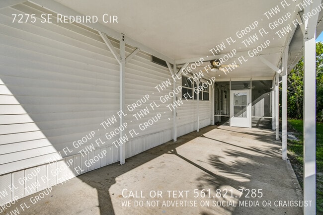 property at 7275 SE Redbird Cir