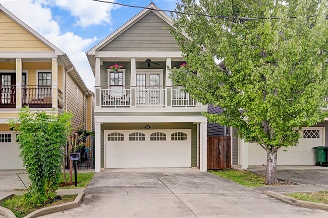 1327 Prince St in Houston, TX - Building Photo - Building Photo