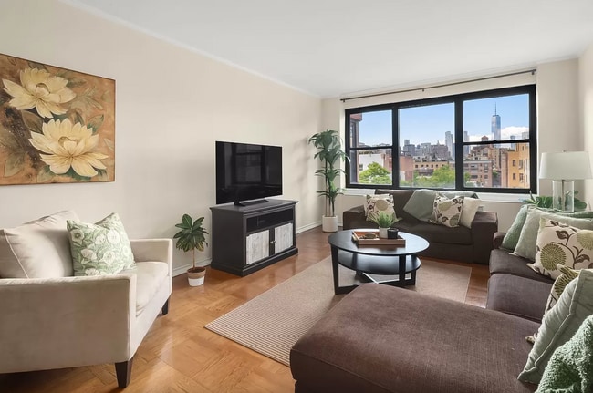 149 E 29th St, Unit 3J
