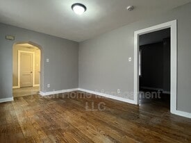 414 New St in Lebanon, PA - Building Photo