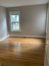 5 Maple Ave in Hudson, NH - Building Photo - Building Photo