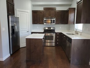 8779 W Pine Valley Ln in Boise, ID - Building Photo - Building Photo