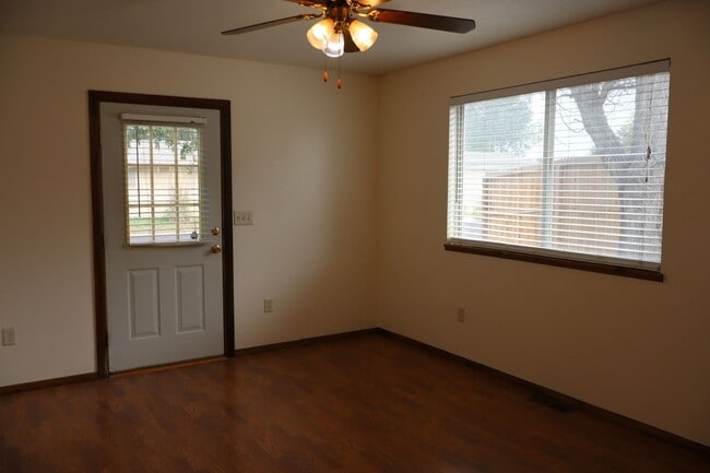8333 Mummy Range Dr in Fort Collins, CO - Building Photo - Building Photo