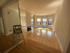 470 Commonwealth Ave, Unit 2 in Boston, MA - Building Photo - Building Photo