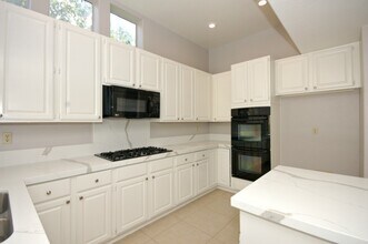 7016 Via Cabana in Carlsbad, CA - Building Photo - Building Photo