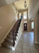 667 Oak Cir Dr E in Conroe, TX - Building Photo - Building Photo
