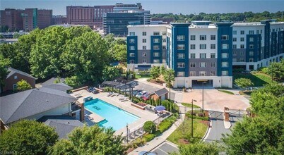 1600 W 1st St in Winston-Salem, NC - Building Photo - Building Photo