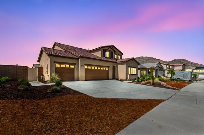 property at 28357 Cats Claw Dr