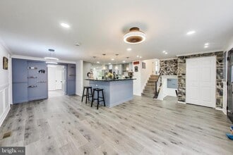 3610 Wayneswood Rd in Fort Washington, MD - Building Photo - Building Photo