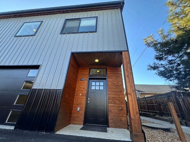 20611 Independence Way in Bend, OR - Building Photo - Building Photo