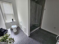 2327 S Rosewood St photo'