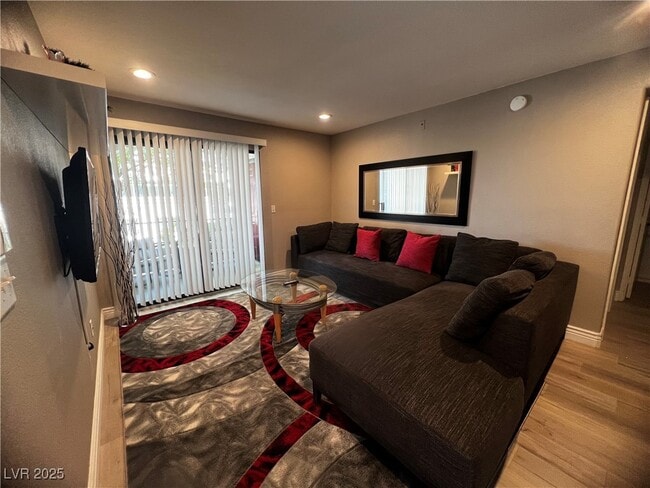 property at 950 Seven Hills Dr