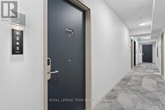 180 George St in Ottawa, ON - Building Photo - Building Photo