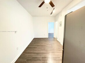 1611 Euclid Ave in Miami Beach, FL - Building Photo - Building Photo