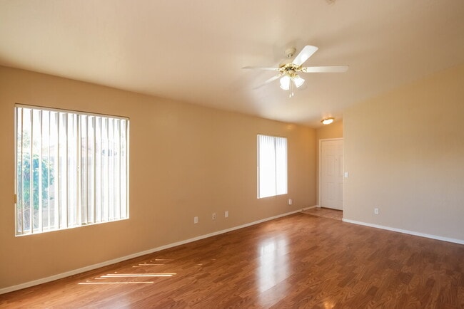9049 E Fairfield St in Mesa, AZ - Building Photo - Building Photo