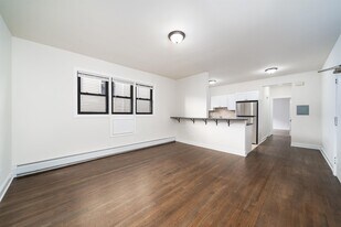 119 Terrace Ave in Jersey City, NJ - Building Photo