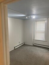 405 Bellevue St, Unit Apartment # 1 in Hartford, CT - Foto de edificio - Building Photo