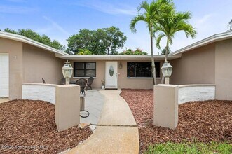 340 Greenway Ave in Satellite Beach, FL - Building Photo - Building Photo