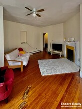 186 Naples Rd, Unit 2 in Brookline, MA - Building Photo - Building Photo