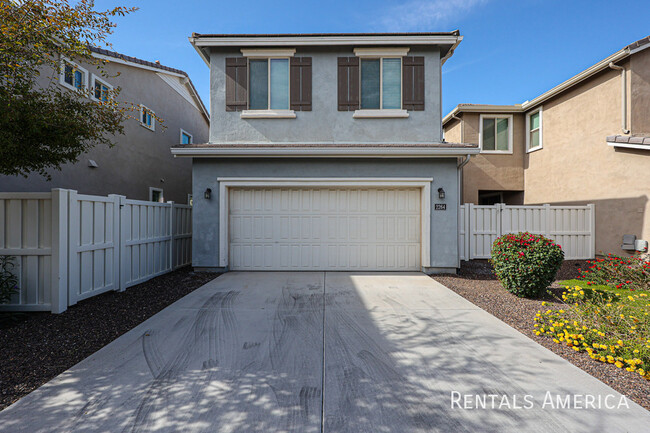 2264 S Wallrade Ln in Gilbert, AZ - Foto de edificio - Building Photo