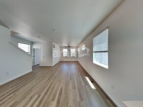 26149 E Calhoun Pl in Aurora, CO - Building Photo - Building Photo
