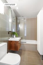2626 Jackson Ave in Queens, NY - Building Photo - Building Photo