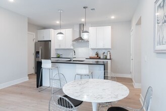 The Avenue (1513 Ridge Ave) in Philadelphia, PA - Building Photo - Building Photo