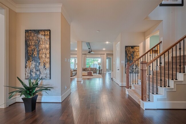 property at 2418 Sandhill Crest Ln