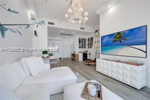 2301 Collins Ave, Unit # 1625 in Miami Beach, FL - Building Photo - Building Photo