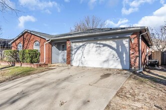 5012 Prairie Creek Trail in Fort Worth, TX - Building Photo - Building Photo