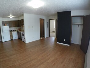 238 S. Grant St. in West Lafayette, IN - Foto de edificio - Interior Photo