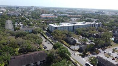 14317 Hanging Moss Cir in Tampa, FL - Building Photo - Building Photo